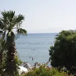 Отель Deniz