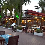 Deniz Отель 3*