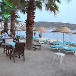 Отель Deniz