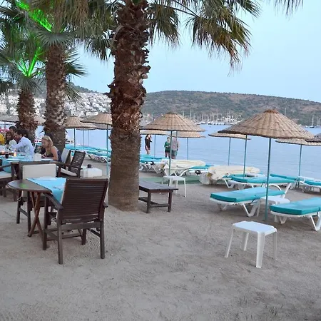 Ξενοδοχείο Deniz