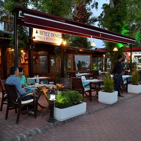Ξενοδοχείο Deniz 3*