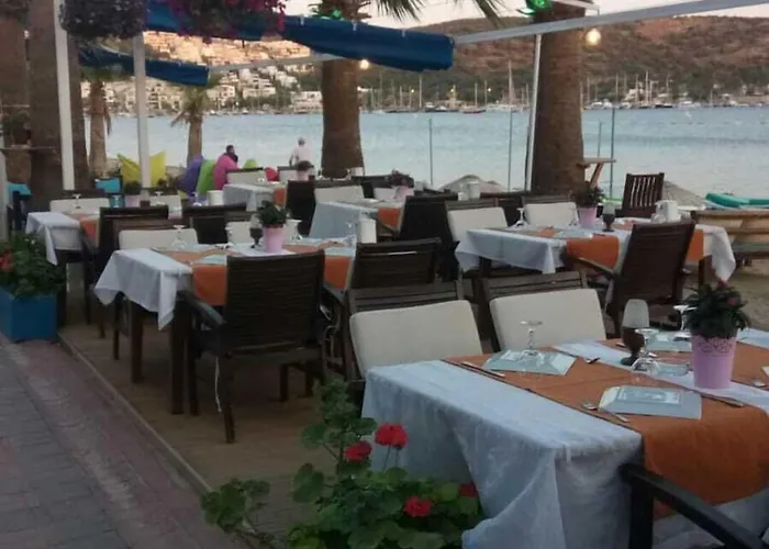 Deniz Hotel 3*